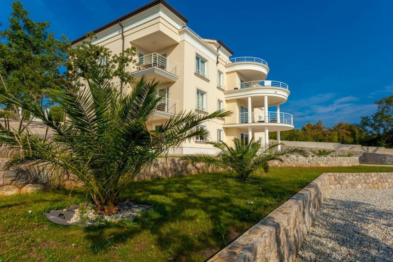 Luxury Apartments Villa Tunera Порат Екстериор снимка